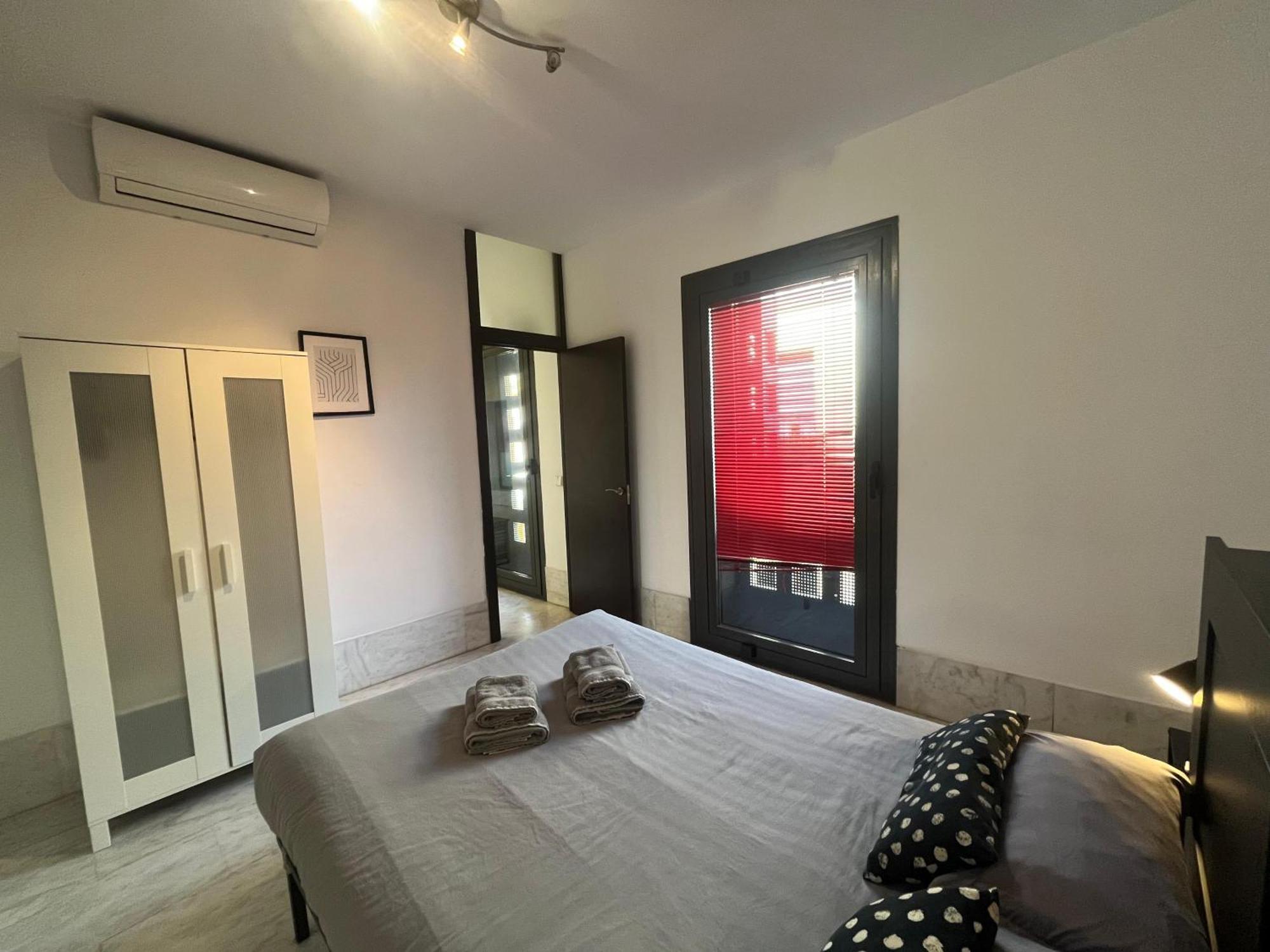 Center Sevilla Confort 8 Екстериор снимка